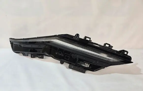 Nissan Ariya Headlight/headlamp W5752R