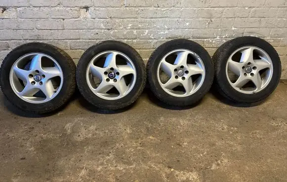 Volvo S70 V70 V70 XC R16 alloy rim 3546745