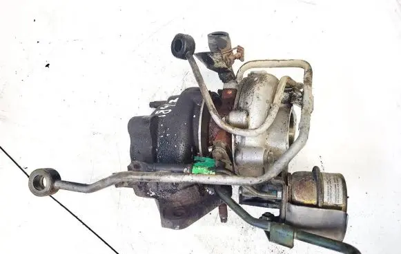Nissan Almera Tino Turbo