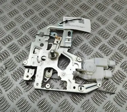 Renault Master III Rear door lock 906123257R