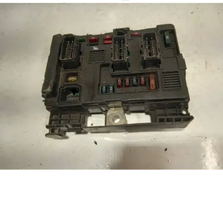 Citroen Berlingo Fuse module pp1vert