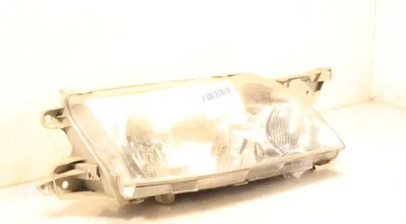 Mazda Premacy Headlight/headlamp P1989R