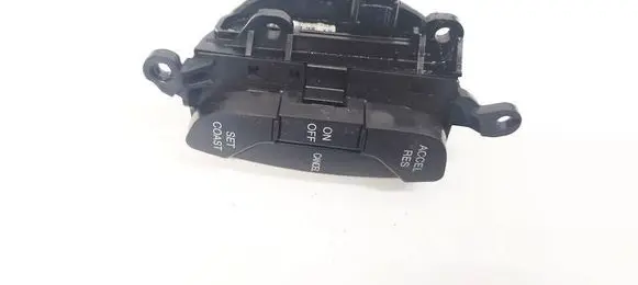 Chevrolet Captiva Steering wheel buttons/switches 96866026