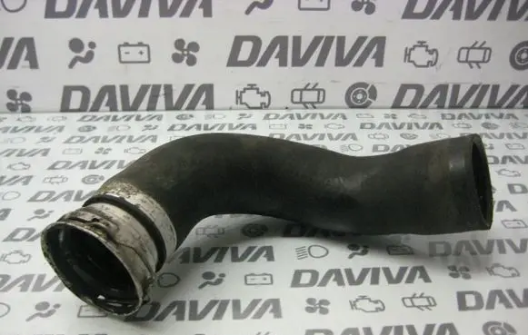 Toyota Avensis T270 Intercooler hose/pipe 173620R010