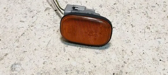 Toyota Picnic Front fender indicator light 6R019461