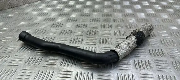 Mercedes-Benz E W212 Breather hose/pipe A6510101282