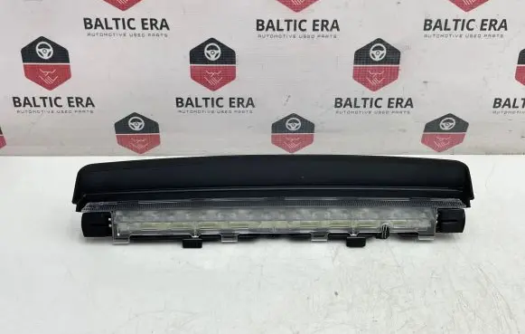 BMW 5 GT F07 Third/center stoplight 7236015 2DA01022200 2DA01022201