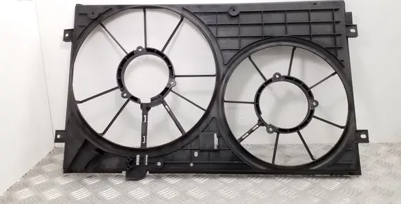 Seat Ibiza IV (6J,6P) Radiator cooling fan shroud 1K0121207BB