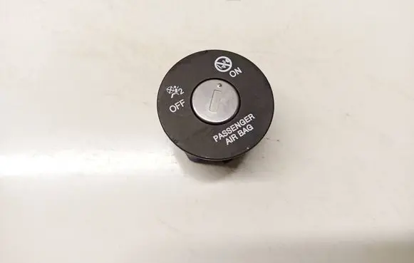 Hyundai Tucson IV NX4 Passenger airbag on/off switch 