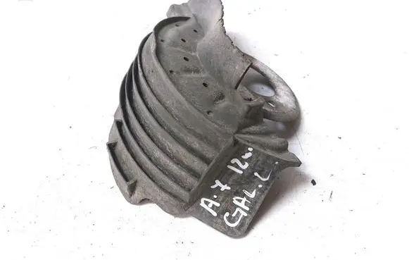 Audi A7 S7 4G Front upper strut mount 8R0511539C