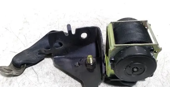 Mazda 3 I Rear seatbelt 602499600