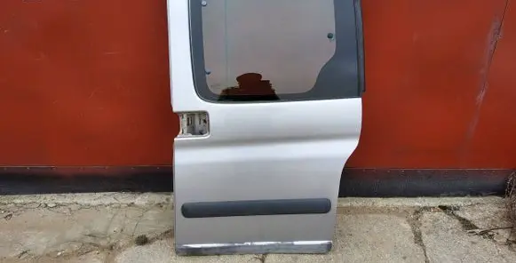 Citroen Berlingo Side sliding door 