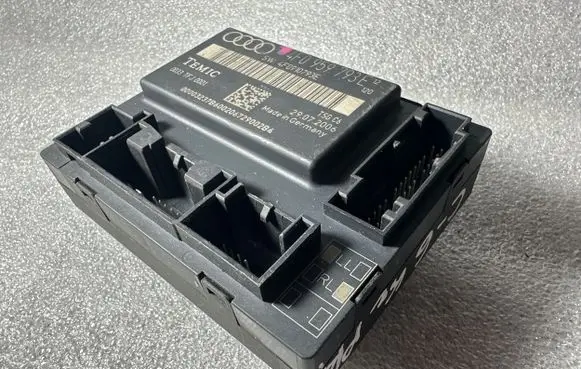 Audi A6 S6 C6 4F Door control unit/module 4F0959793E 4F0910793E