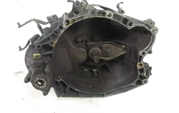 Peugeot 206 Manual 6 speed gearbox 20DL24