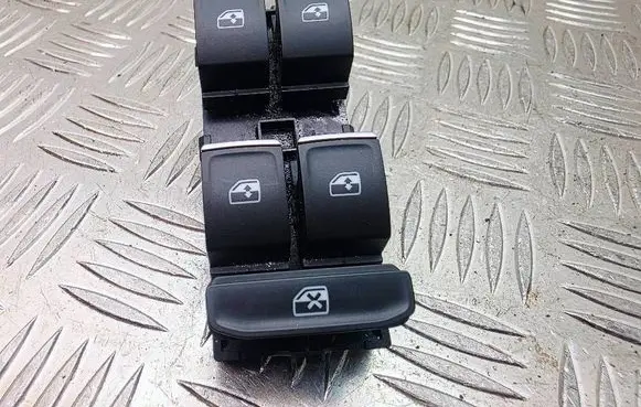 Audi A1 Electric window control switch 5G0959857G