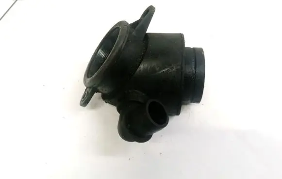 Intake resonator
