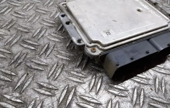 KIA Ceed Engine control unit/module