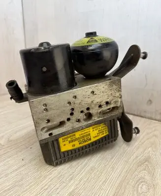 Mercedes-Benz E W211 ABS Pump 0265960036 D1035070072 A0004302394