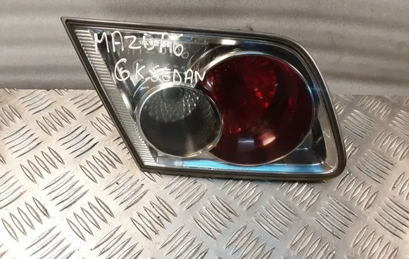 Mazda 6 Tailgate rear/tail lights GJ6E