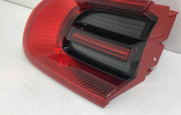 Porsche Macan (95B) Tailgate rear/tail lights 95B945094AA