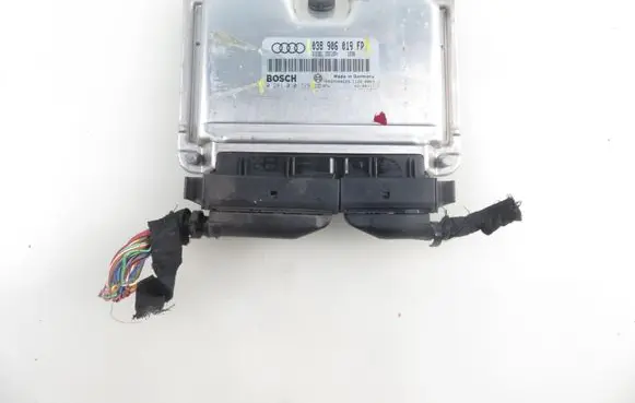 Audi A4 S4 B6 8E 8H Engine control unit/module 0281010729 038906019FP