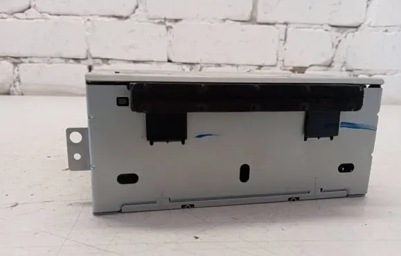 Radio/CD/DVD/GPS head unit