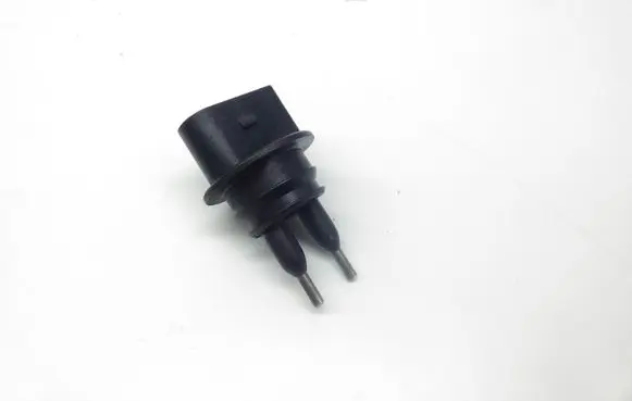 Skoda Octavia Mk1 (1U) Windshield washer fluid level sensor 7M0919376