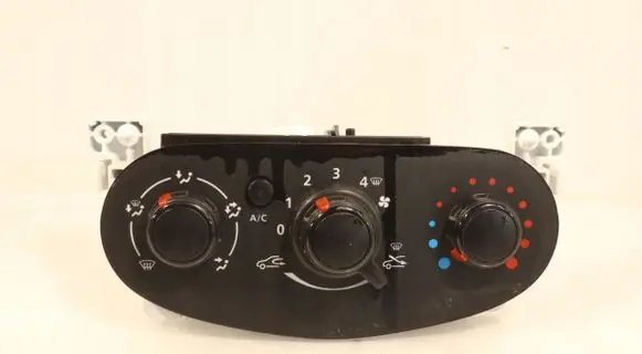 Dacia Dokker Interior fan control switch 5P3743000