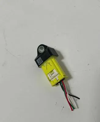 Toyota C-HR I Airbag deployment crash/impact sensor 89831F4010
