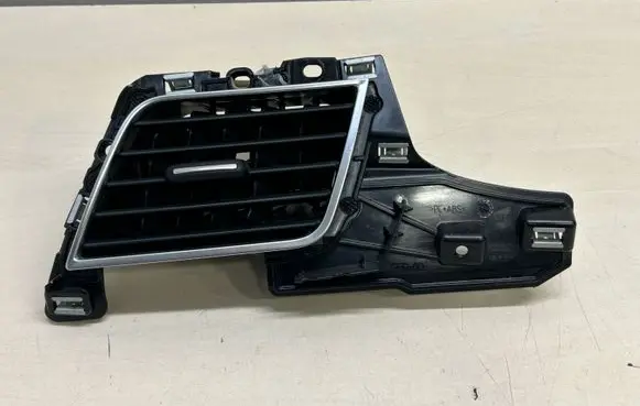 Audi A8 S8 D4 4H Dashboard side air vent grill/cover trim 4H1820901A