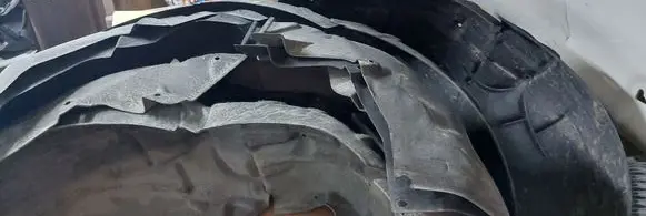 Tesla Model 3 Front wheel arch liner splash guards