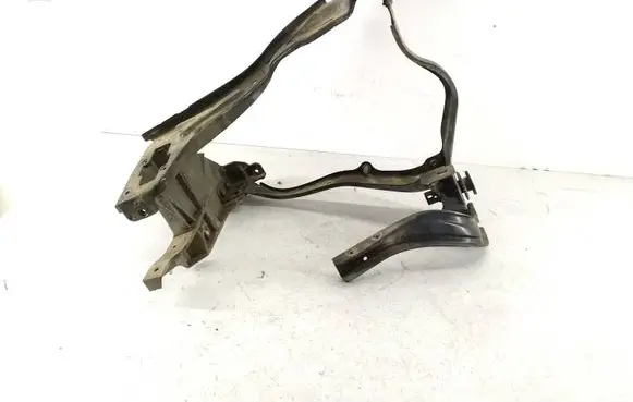 Mercedes-Benz E W212 Headlight/headlamp mounting bracket 212620021