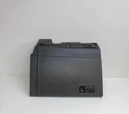 Volkswagen Jetta VII Glove box 17B857097