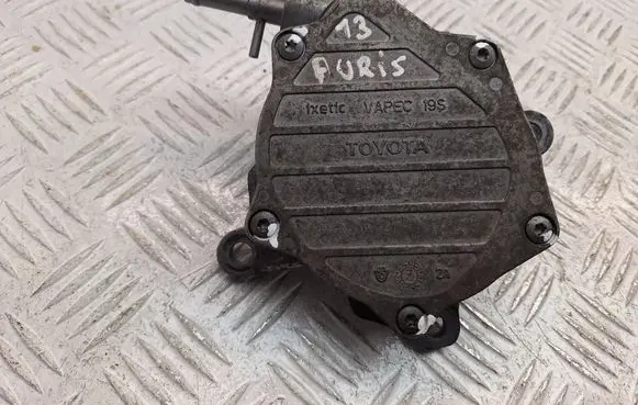 Toyota Auris 150 Vacuum pump 293000W030