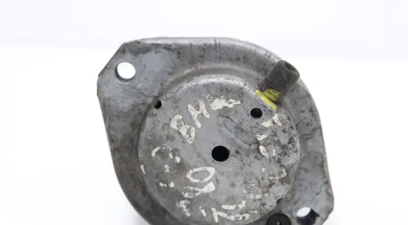 BMW 5 E60 E61 Engine mount bracket 15934612FR RM677462002