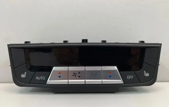 BMW XM Climate control/heater control trim 9462517