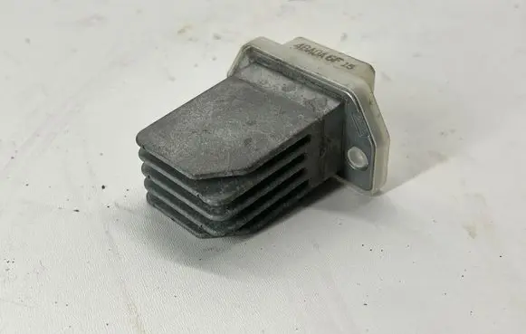 Nissan Rogue Heater blower motor/fan resistor 277614BA0A 4BA0A6F15