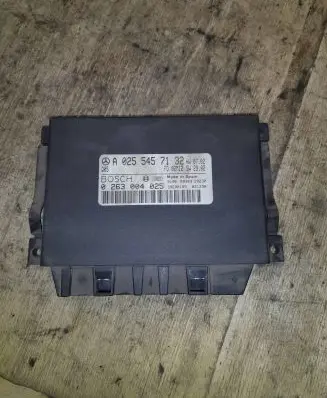 Mercedes-Benz E W211 Parking PDC control unit/module A0255457132 0263004025