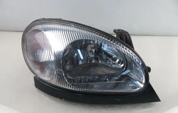Daewoo Lanos Headlight/headlamp