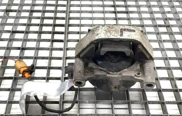 Audi A6 S6 C7 4G Engine mount vacuum valve
