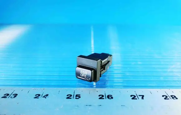 Traction control (ASR) switch