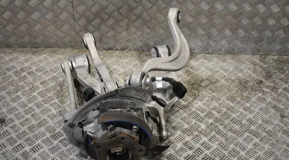Porsche Panamera (971) Rear wheel hub