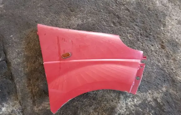 Renault Trafic II (X83) Fender
