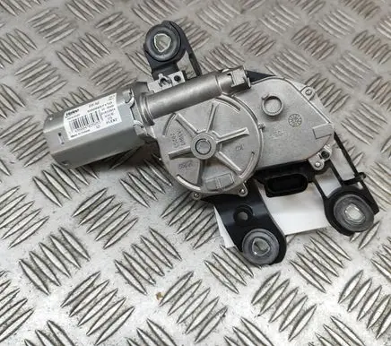 Volkswagen Tiguan Rear window wiper motor 5G0955711D