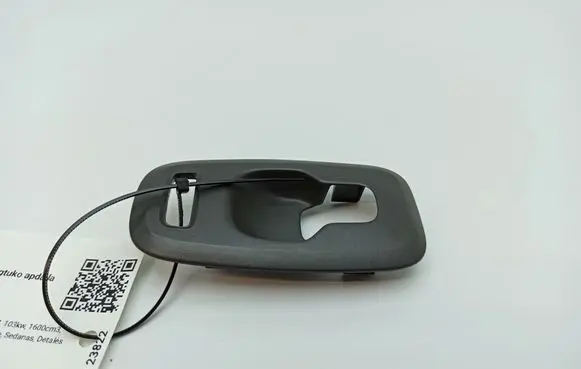 Volvo S60 Front door window switch trim 09193384