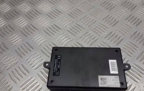 Audi A3 S3 8L Voice control module E1021303