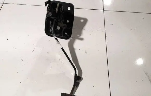 Mitsubishi Lancer X Brake pedal 