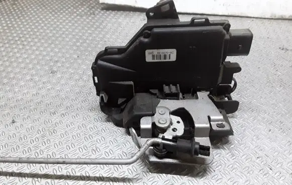 Audi A4 S4 B6 8E 8H Front door lock 4B1837016C