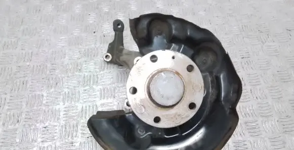 Volkswagen PASSAT B7 USA Rear wheel hub 505436A