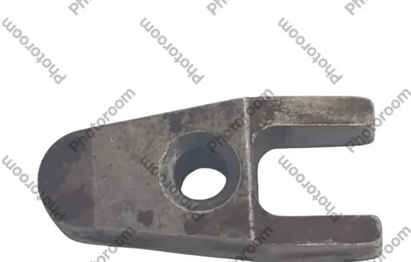 Mercedes-Benz E W210 Fuel Injector clamp holder A6110160738 A6110160238 A6110160038